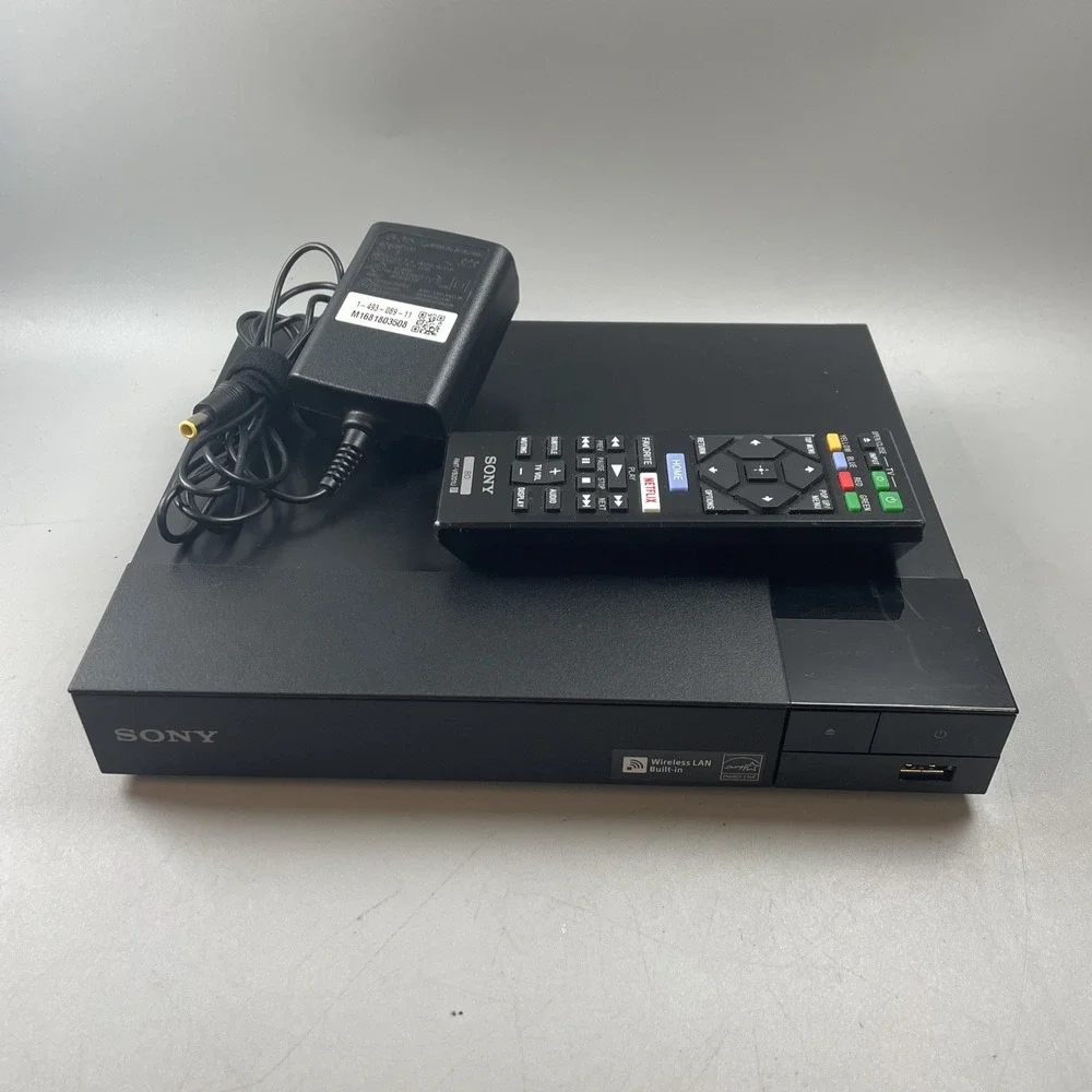 Sony BDP-S3700 Wi-Fi Streaming Blu-Ray DVD Player w/ Remote, AC Adapter TESTED